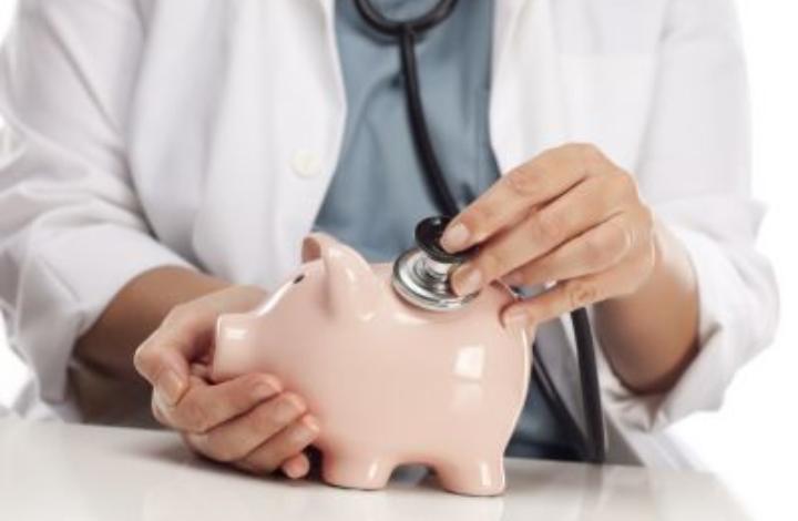 Профсоюз оценил новые выплаты врачам
