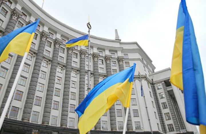 Мнение: на Украине все больше политиков с "трезвым взглядом на жизнь"