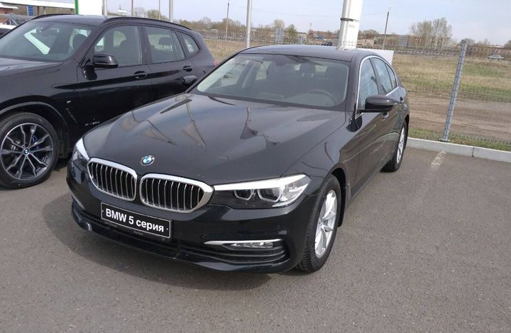 «Авито Авто»: в Москве самый продаваемый кроссовер – BMW 5 серии
