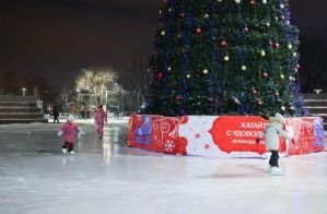 Дети Реутова открыли зимний сезон в Центральном парке