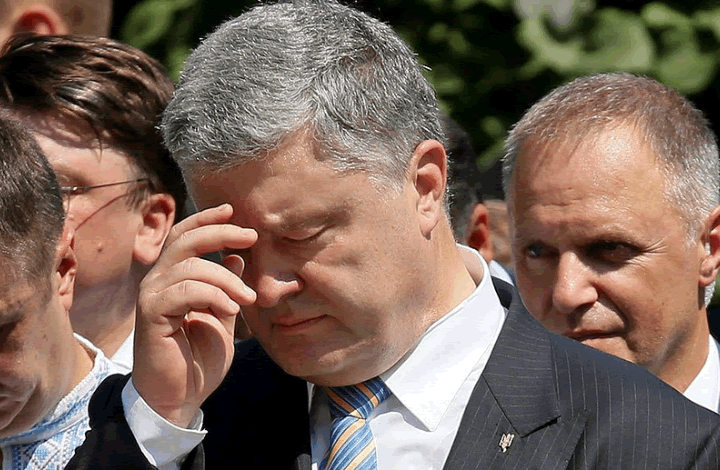 Политолог: на Украине многие хотят для Порошенко "максимального наказания"