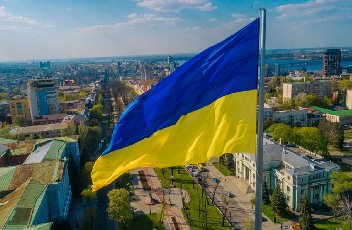 Украина с треском разваливается