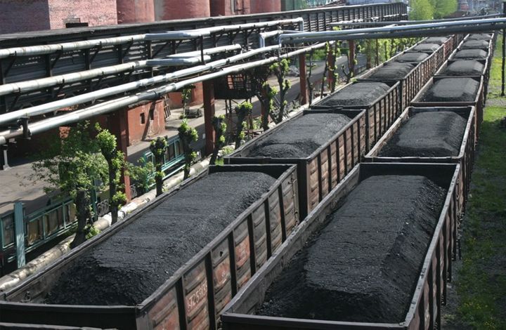 Украинский экономист о поставках угля из США: Порошенко "прогнулся"