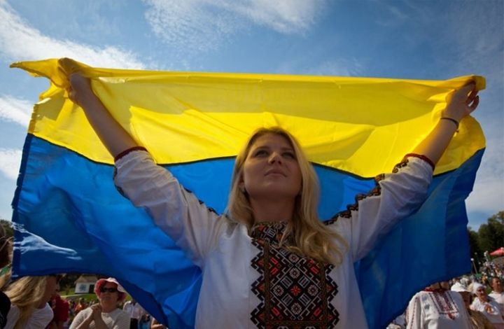 Олейник: украинцы чужие на Дне независимости Украины