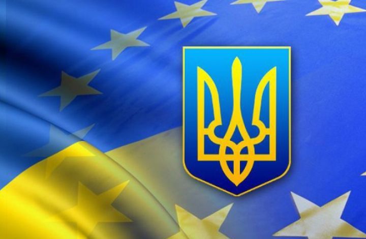 Политолог: внешняя политика Украины противоречива и непредсказуема