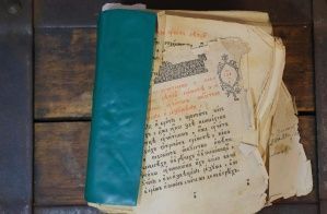 Искусство реставрации: сохраняем историю через книги, фотографии и документы