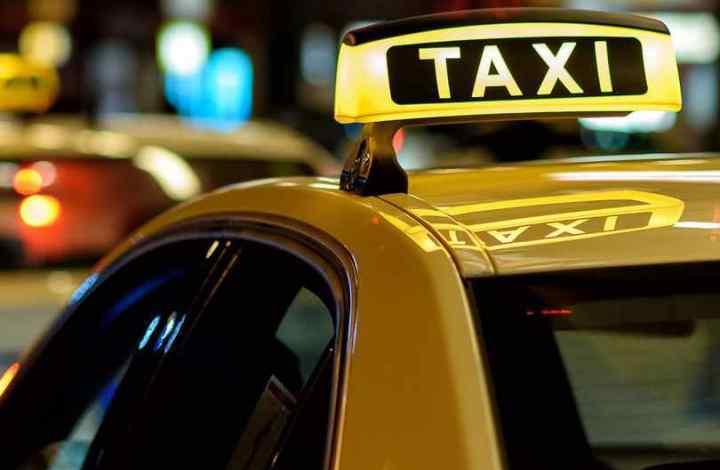 Что будет с ценами на такси в России после введения нового сбора?