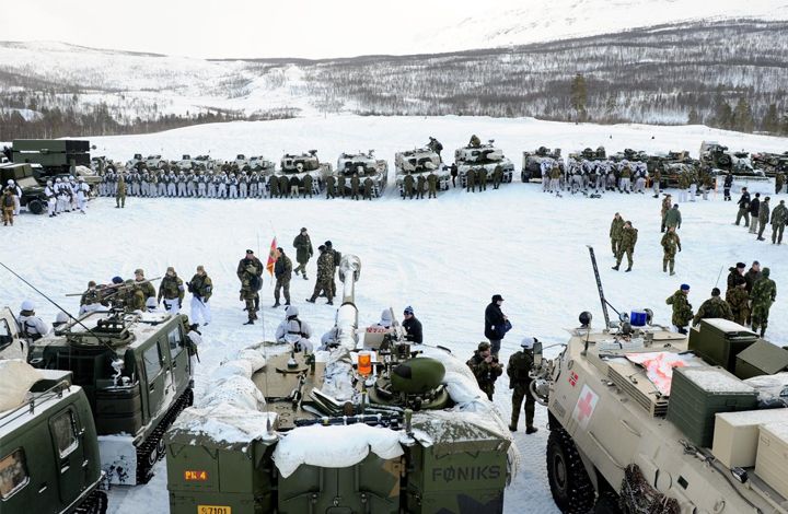 Военный эксперт: Россия действует в Арктике на опережение