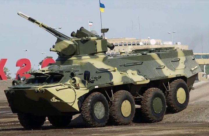 Военный эксперт: новый украинский БТР – "примитивное изделие"