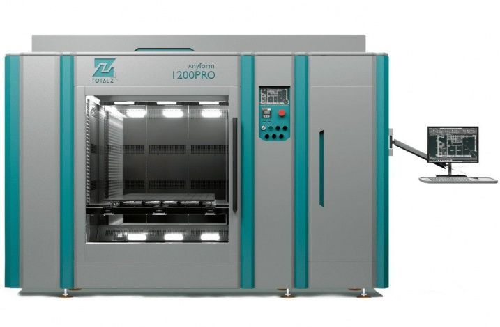 Резидент «Сколково» выпустил новую модель высокотемпературного 3D-принтера c системой гранульной печати