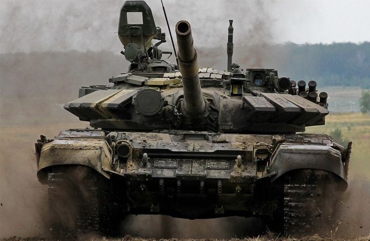 Военный эксперт: на Украине старый советский танк выдают за шедевр оборонки