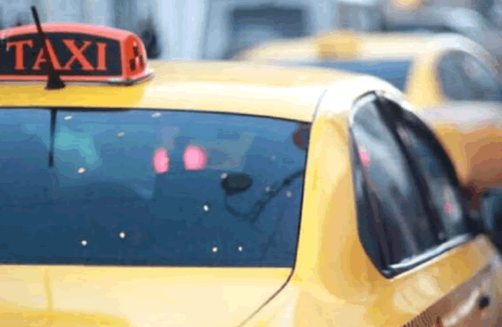 Адвокат прокомментировала ужесточения требований к таксистам