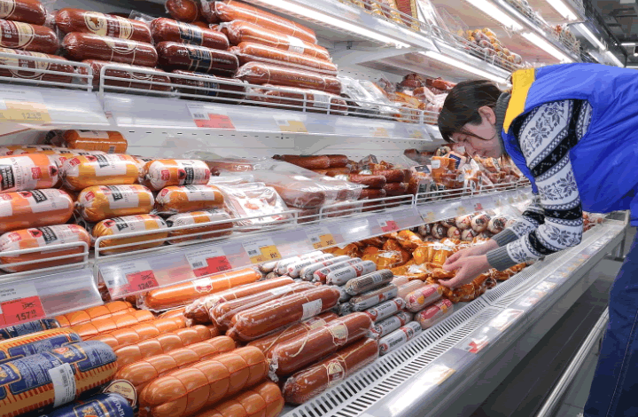 Не мясом единым: россияне перестали покупать животный белок