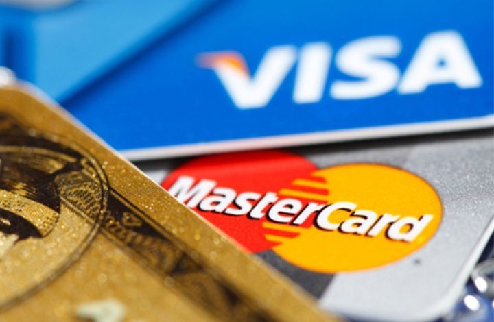 Visa и Mastercard исключены из российской банковской ассоциации