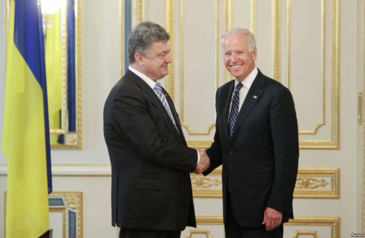 Политолог: Байден приехал в Киев рассказать, что ждет Украину