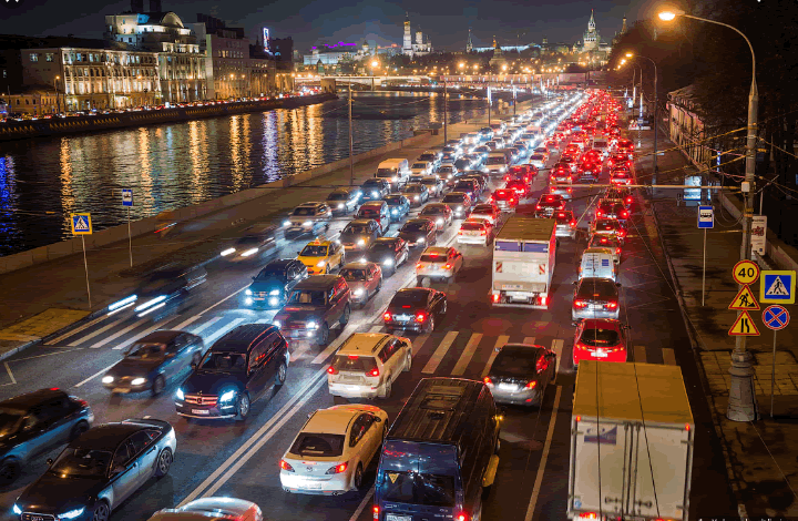 Дороги и парковки: проблемы транспорта в России