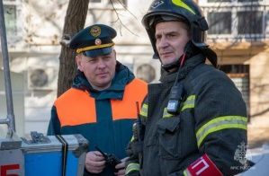 С задачами справились: пожарные МЧС провели учения в Севастопольском центре культуры и искусств