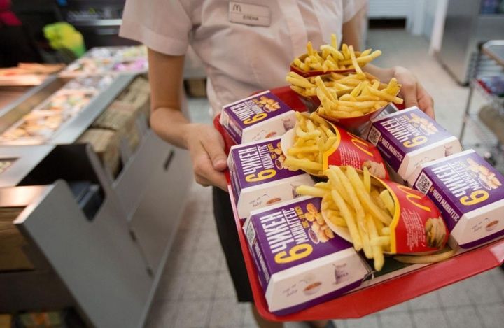 McDonaldʼs или "Макдак"? Компания зарегистрирует новый товарный знак