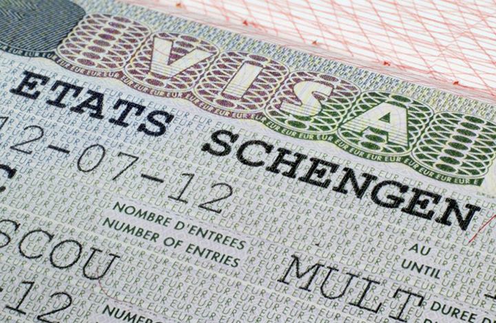 «Надежным» туристам станет легче получать визу? Мнение эксперта