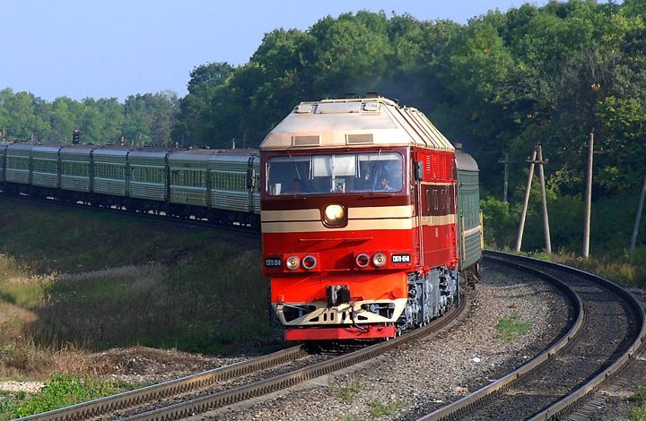 Эксперт: скоростные поезда на Украине превращаются в обычные электрички