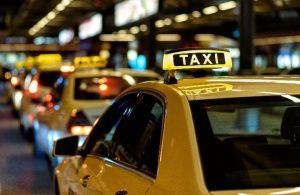 Не менее 60 млн. человек регулярно в течение недели передвигаются на такси