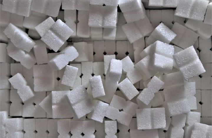Торговые сети жалуются на трудности с закупками сахара. Будет ли дефицит?