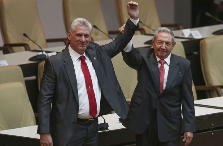Эксперт: резких изменений на Кубе не может быть по двум причинам