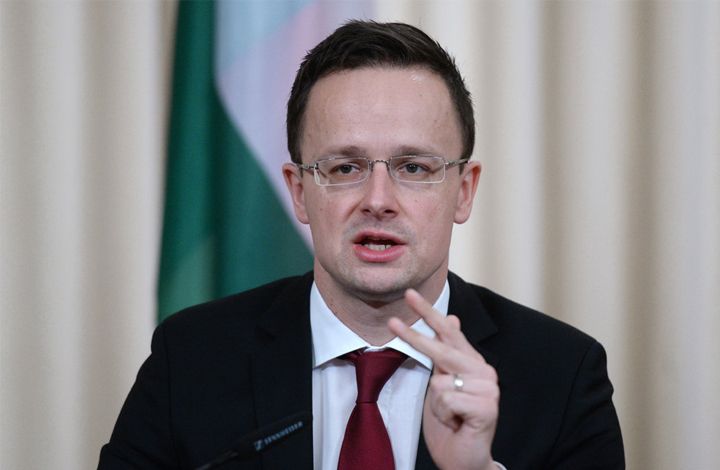 Политолог: венгры на Украине не хотят быть "абстрактными украинцами"