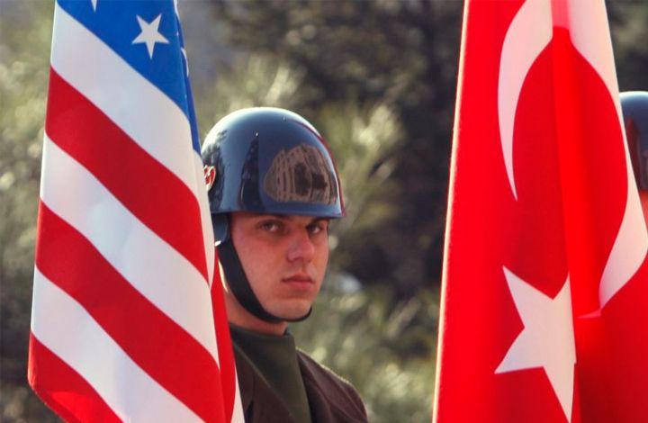 Политолог: Турция стремится сократить сотрудничество с США