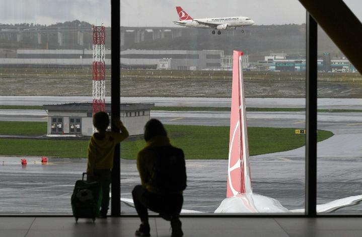 "Продается на ура". Возобновление рейсов на два курорта Турции