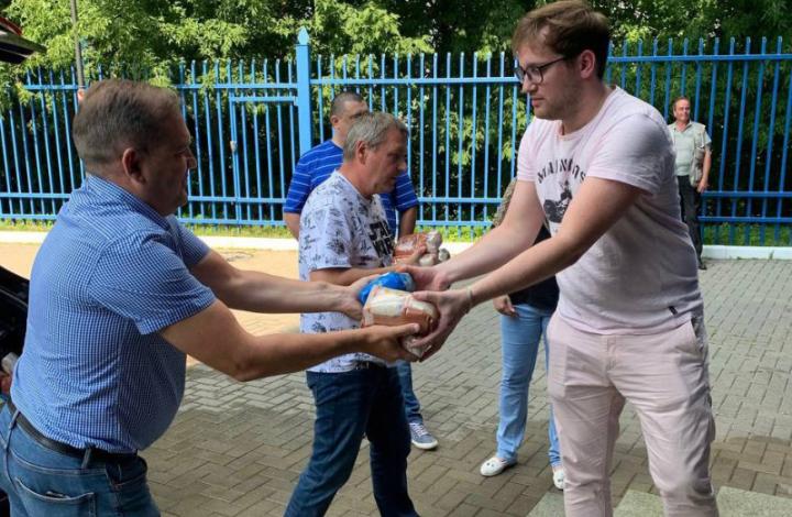 Представители Федерального казначейства по городу Москве отправили жителям ЛДНР гуманитарную помощь