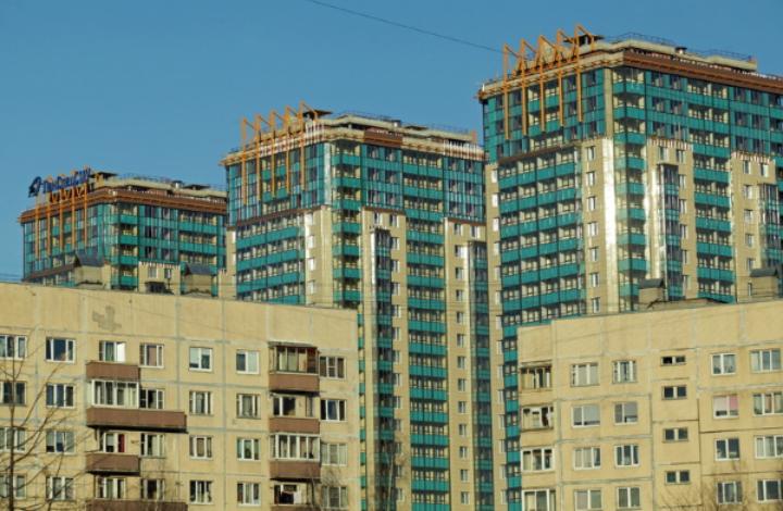 Спрос на аренду комнат в Петербурге в 2020-м растет, но не дотягивает до значений прошлого года