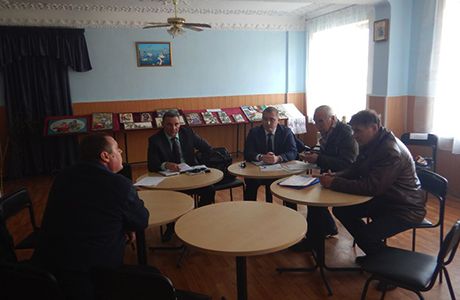 Директор Департамента сельского хозяйства города Севастополя Дмитрий Чумаков провёл выездной приём граждан в селе Орлиное
