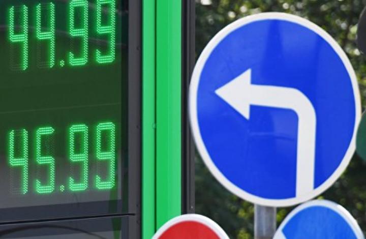 Россия готовится повторить нефтяной рекорд. Что будет с ценами на бензин?