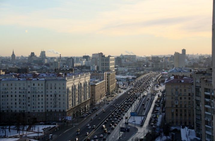 Жители Петербурга активно интересовались жильем в Москве в марте