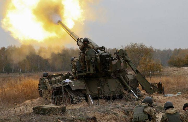 "Два серьезных фактора". Политолог об обстреле ВСУ своих позиций в Донбассе