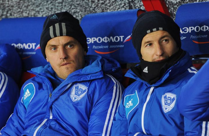 Футболисты Евгений Алдонин и Дмитрий Булыкин провели товарищеский матч с ребятами шоу «Ты супер!»