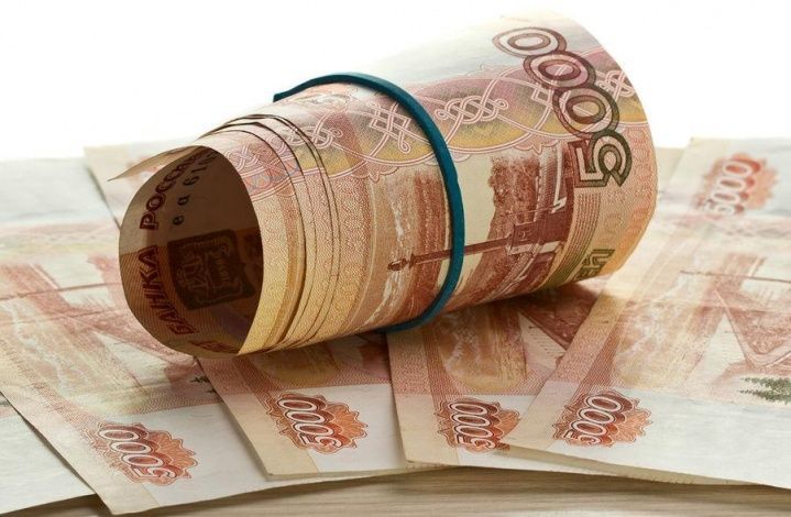 Аналитик прокомментировал оценку рубля по "индексу бигмака"