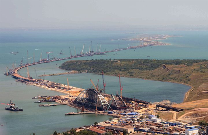 Эксперт об этапе строительства моста в Крым: "нам есть чем похвастаться"