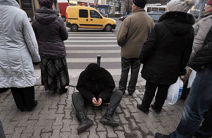 "Мрачные перспективы". Всемирный банк оценил уровень бедности на Украине