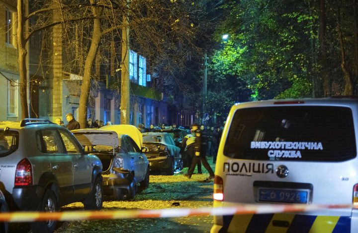 Политолог о взрыве в Киеве: версия теракта порождает сомнения и вопросы