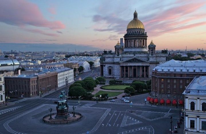 В мае покупкой апартаментов в Петербурге интересовались жители 82 городов