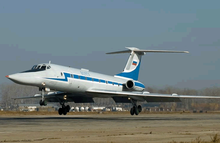 Последний рейс легенды. Российский самолет отправили в музей
