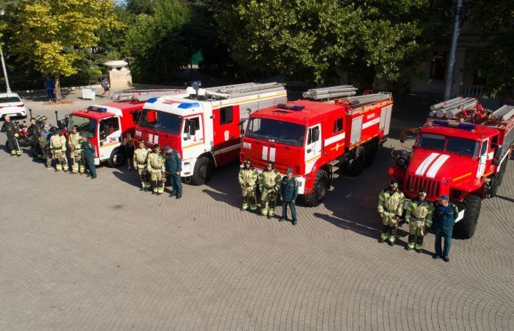 В Севастополе состоялись торжественные мероприятия в честь 145-летия пожарной охраны города-героя