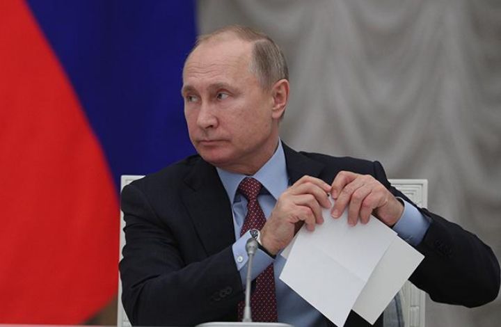 Путин подписал закон о создании «реестра коррупционеров»