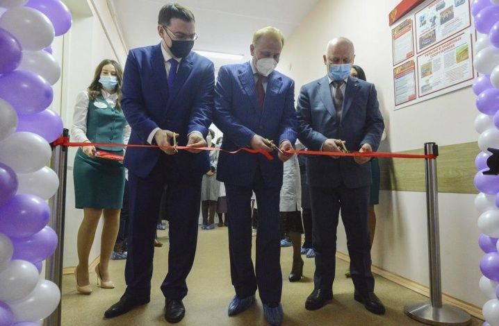 Благодаря поддержке АО «ПО ЭХЗ» в зеленогорской Клинической больнице № 42 открылась новая ПЦР-лаборатория