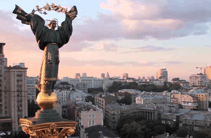 Политический эксперт: американцы развлекаются, "переименовывая" Киев