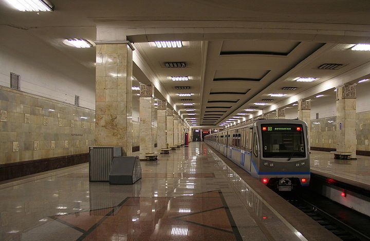 Москвичи предпочитают тратить на метро небольшие суммы и не прислушиваются к советам метрополитена