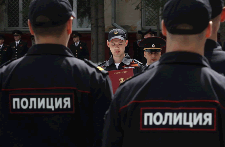 Почему россияне не доверяют полиции? Объяснили в «Сильной России»