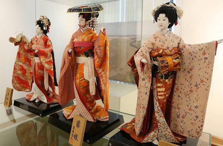Кукольные символы Японии